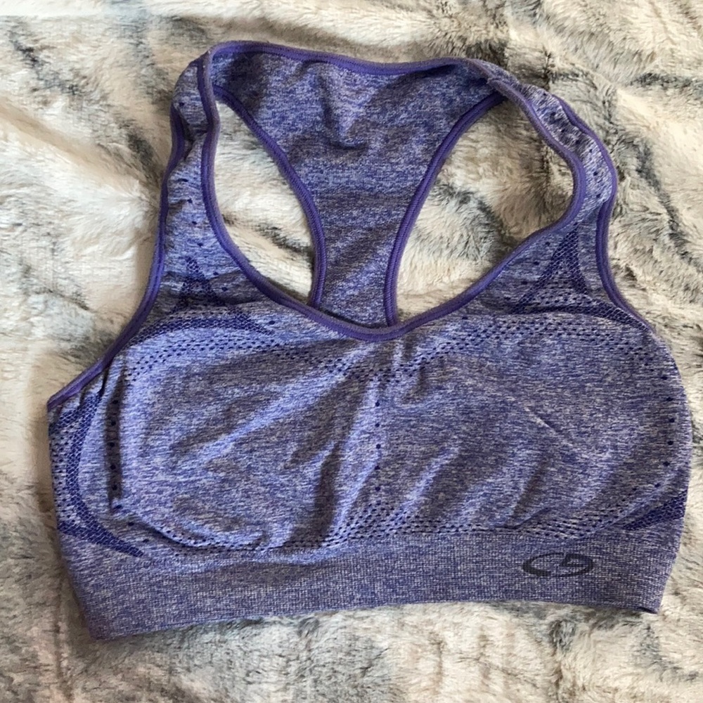 Sports bra